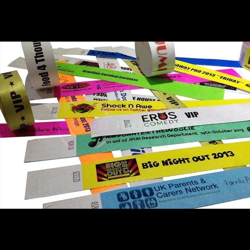Pulseira Papel Inviolável Fluorescente Tyvek com logo